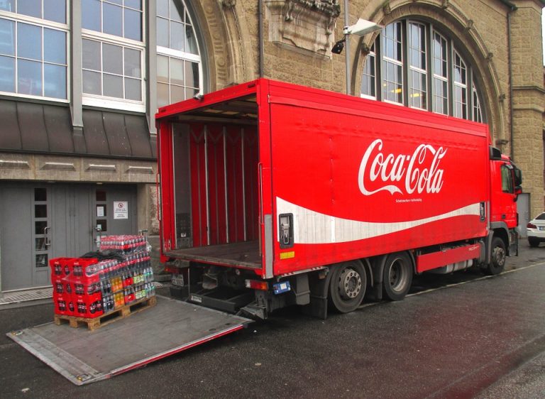 coca-cola-980617_960_720